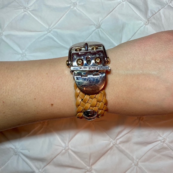 Henri Bendel Buckle Bracelet - Picture 7 of 8